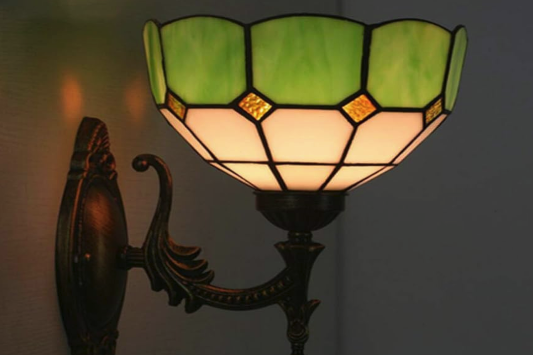 Lampe murale de style méditerranéen minimaliste